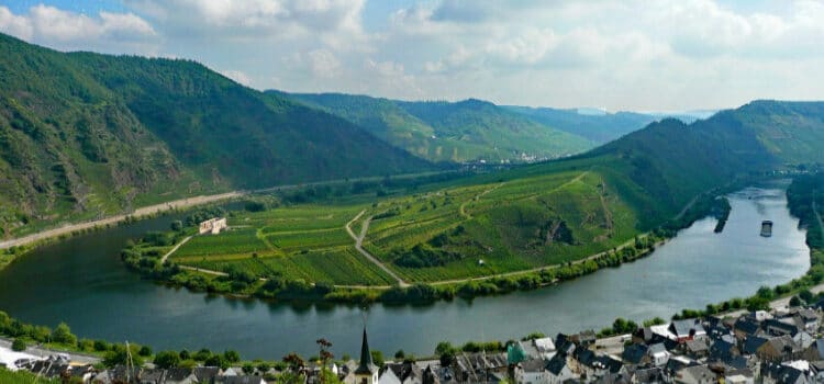 Urlaub an der Mosel: Entspannen entlang der schönsten Weinstraßen